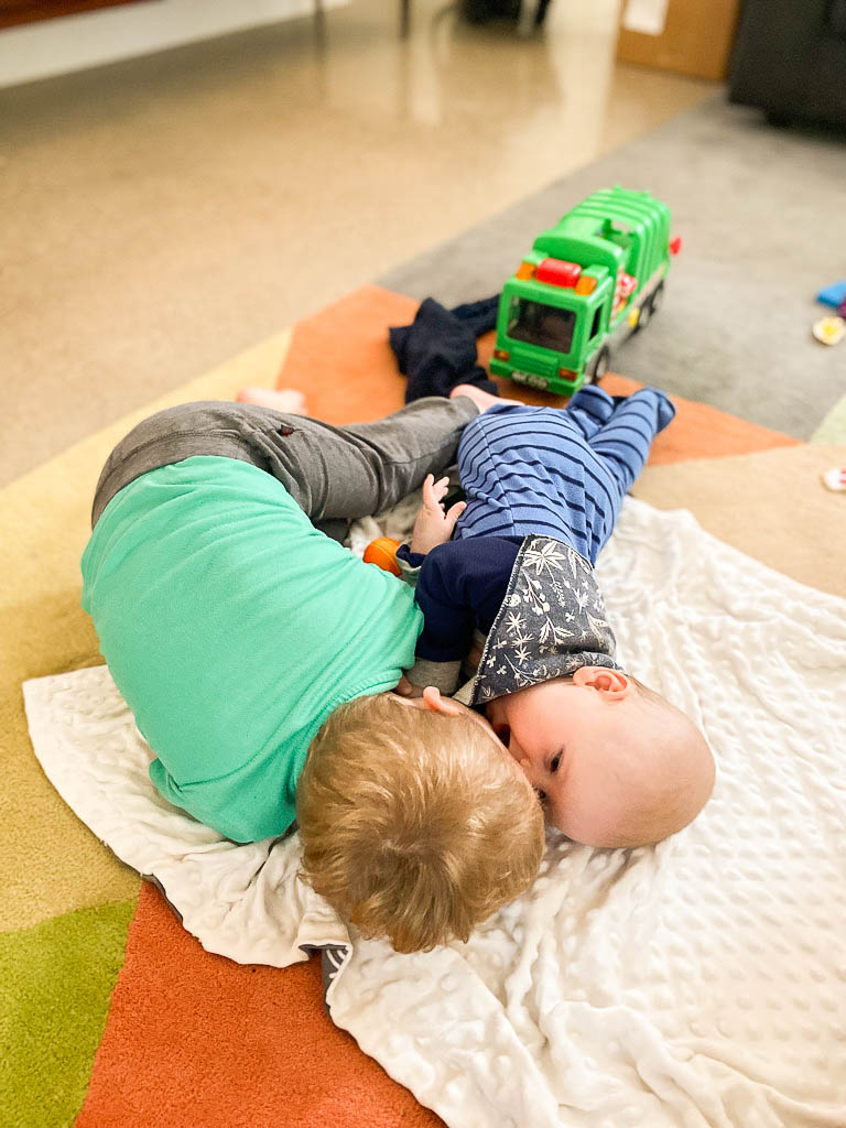 baby sleep training in the snoo