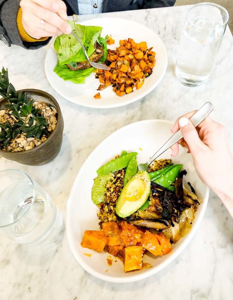 healthy keto bowls at True Food Kitchen Austin