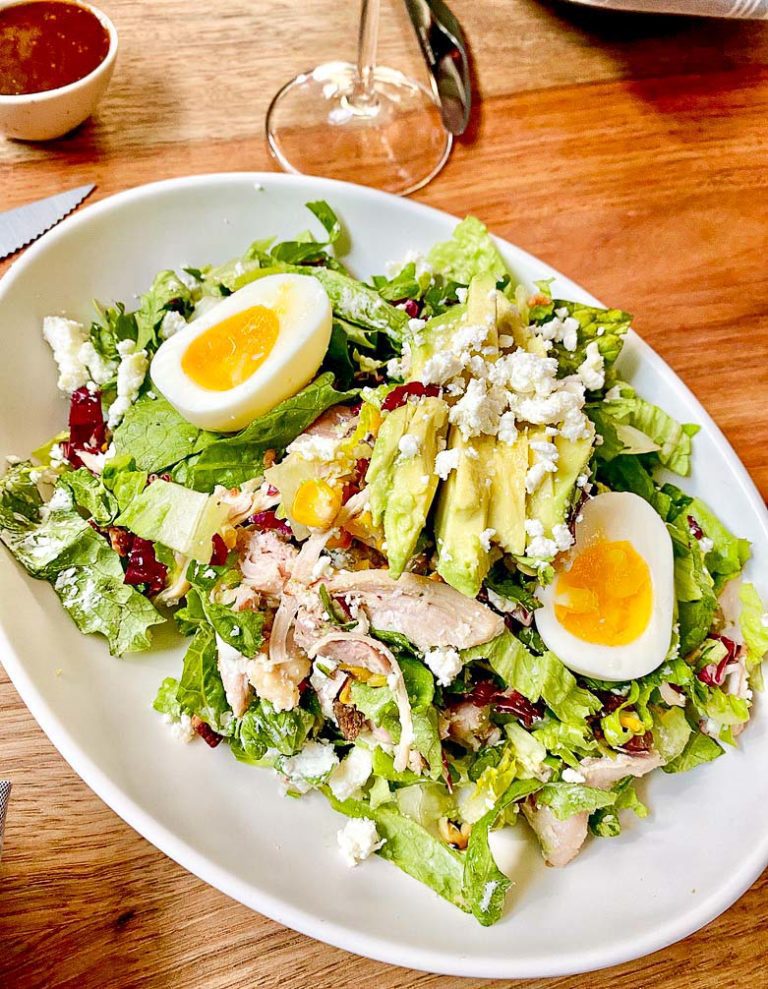 keto friendly salad in Austin